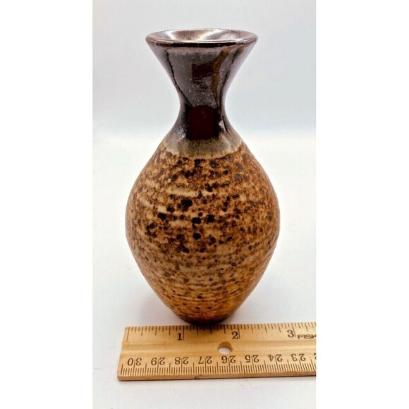 Vintage Maas Stoneware Art Pottery Speckled Bud Vases Signed Set of 2 - Picture 11 of 14